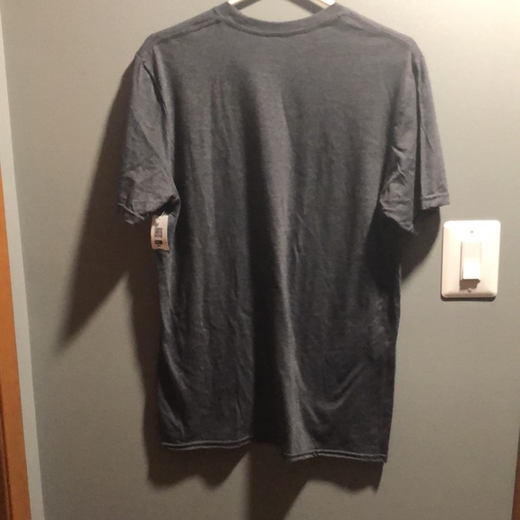 BRAND NEW WOMAN’S T-SHIRT SIZE MEDIUM! NWT! SMOKE FREE HOME! - Picture 4 of 4